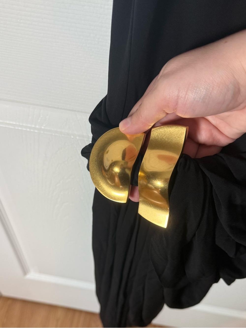 Cult Gaia Sutton Dress in Black 6 - Picture 4 of 10